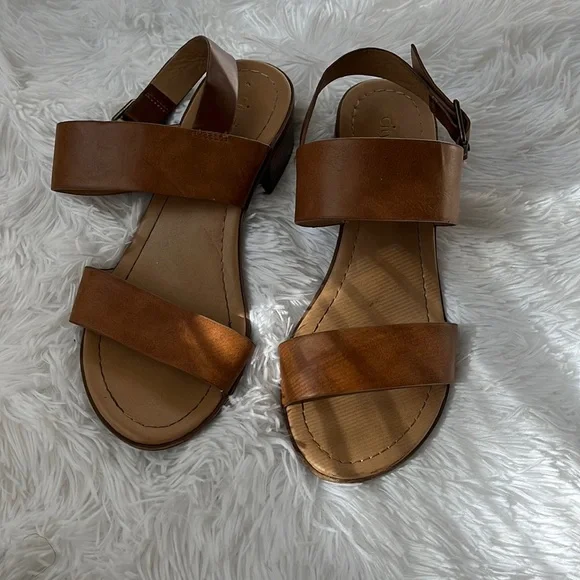 CityClassified 7.5 brown leather heel - Picture 1 of 6